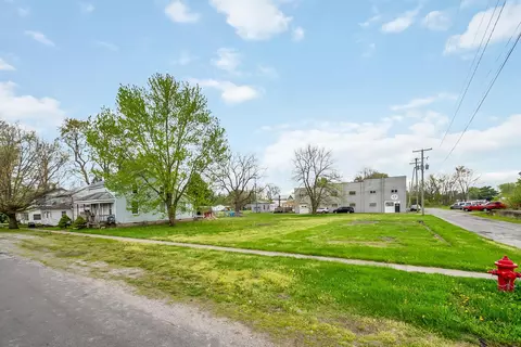 207 N Gormley St, Forest, OH 45843 photo 2