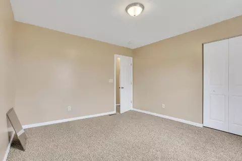 Bedroom - 577 Stable St, Pataskala, OH 43062 photo 2 of 4