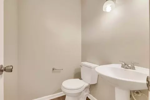 Bath - 577 Stable St, Pataskala, OH 43062 photo 1 of 4
