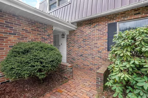 6 Coventry Ln, Athens, OH 45701 photo 7