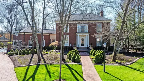 4220 Gunston Hall, New Albany, OH 43054