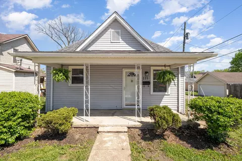 225 Selby St, Newark, OH 43055