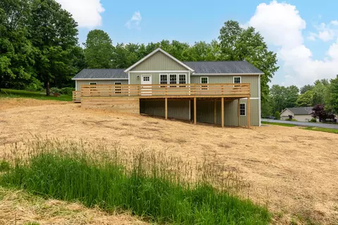 43 Hawkeye Ct, Howard, OH 43028