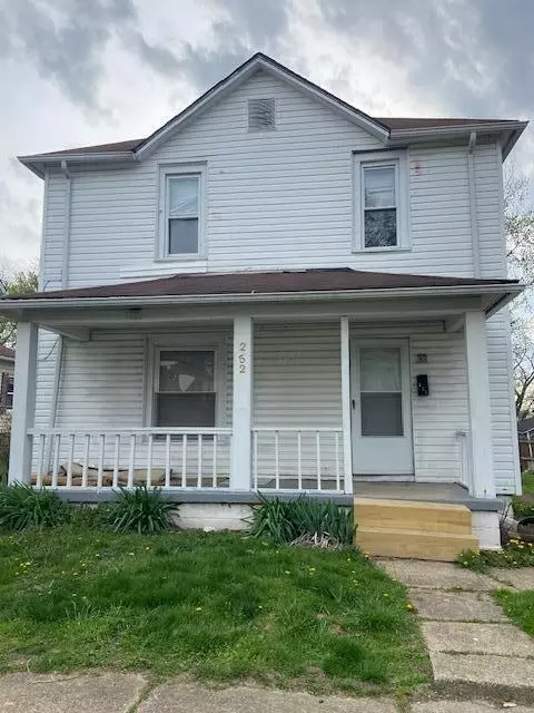 252 Boyleston Ave, Newark, OH 43055