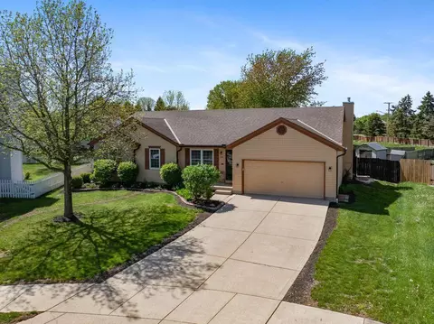 235 Red Barn Ct, Westerville, OH 43081