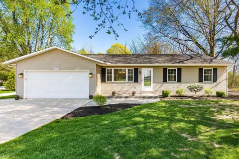 8090 Morse Rd, New Albany, OH 43054