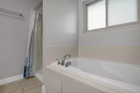 1860 Seasprite Dr, Galloway, OH 43119 photo 21