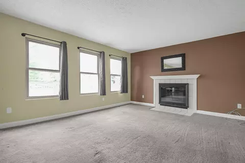 1860 Seasprite Dr, Galloway, OH 43119 photo 8