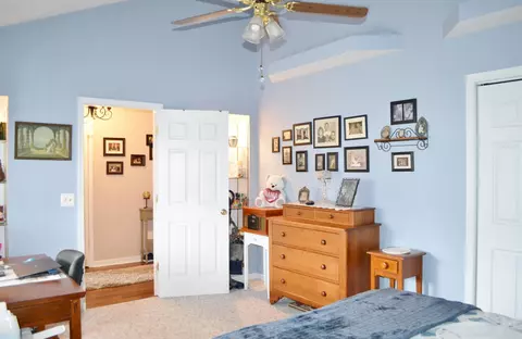 Bedroom - 5617 Calais Dr, Springfield, OH 45503 photo 8 of 10