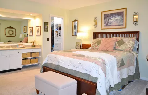 Bedroom - 5617 Calais Dr, Springfield, OH 45503 photo 2 of 10