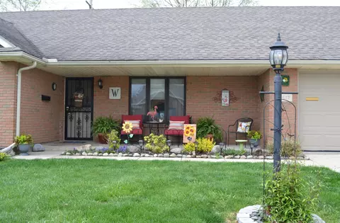 5617 Calais Dr, Springfield, OH 45503