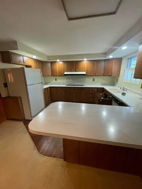 Kitchen - 5384 Springfield Jamestown Rd, Springfield, OH 45502 photo 1 of 3