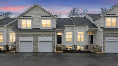 8386 Hickory Overlook, Blacklick, OH 43004