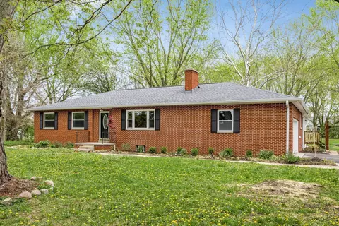 6517 S Section Line Rd, Delaware, OH 43015 photo 3