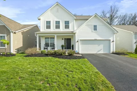 6748 Brooklyn Heights Rd, Westerville, OH 43081