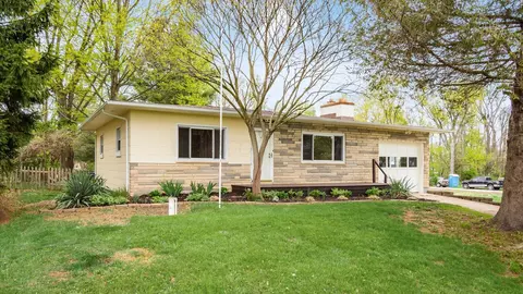 13395 Rosewood Rd NE, Thornville, OH 43076