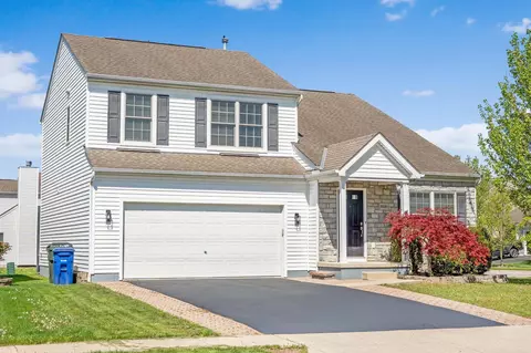8849 Juneberry Rd, Lewis Center, OH 43035