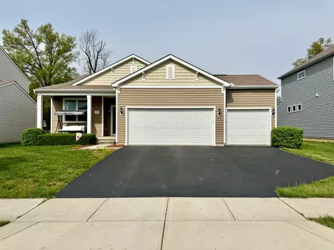 2243 Holiday Valley Dr, Grove City, OH 43123
