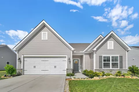299 Mannaseh Dr W, Granville, OH 43023