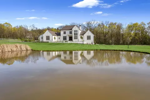 Exterior - 7365 Perry Rd, Delaware, OH 43015 photo 16 of 27