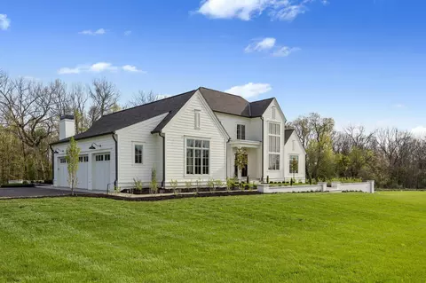 Exterior - 7365 Perry Rd, Delaware, OH 43015 photo 25 of 27