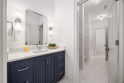 Bath - 7365 Perry Rd, Delaware, OH 43015 photo 10 of 18