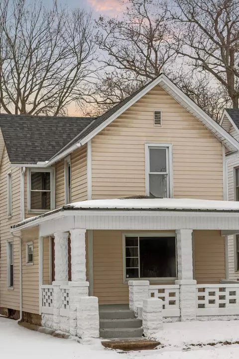 115 Oakwood Ave, Newark, OH 43055