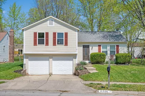 8240 Longhorn Rd, Powell, OH 43065