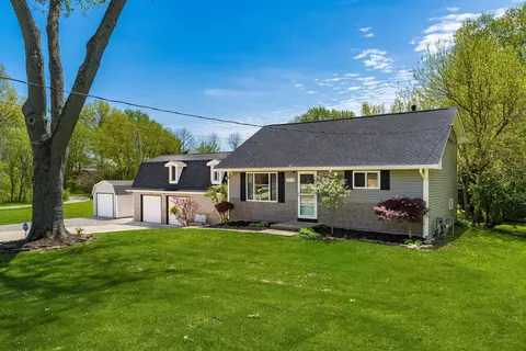 777 South St, Etna, OH 43018