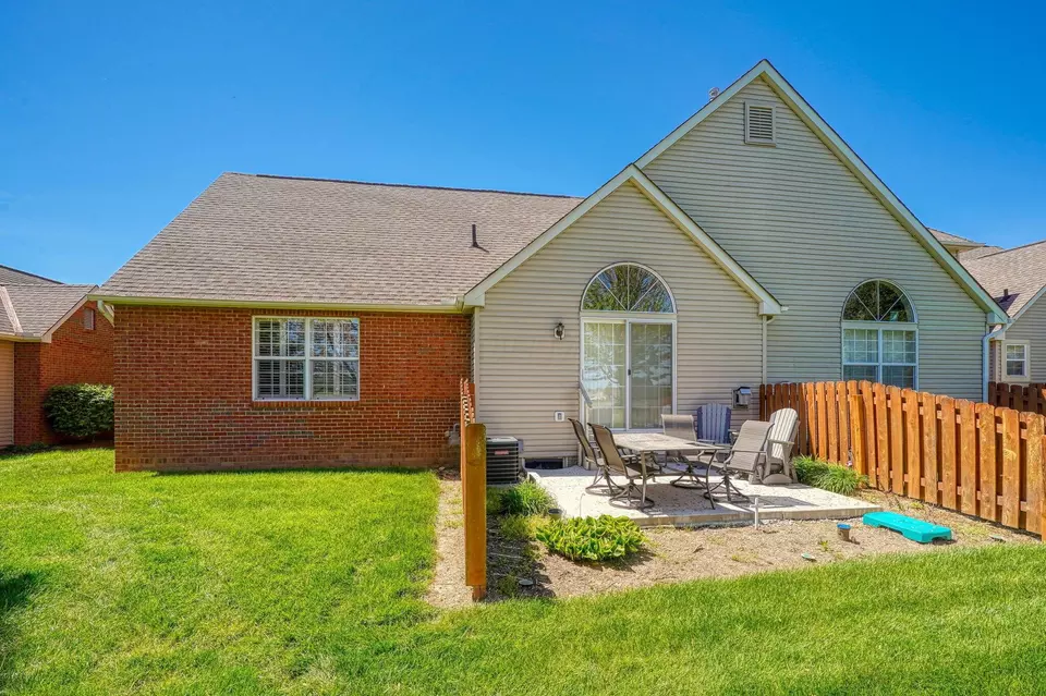 Other - 6956 Greensview Village Dr, Canal Winchester, OH 43110 photo 1 of 10
