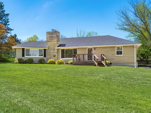 3553 Hazelton Etna Rd, Alexandria, OH 43001