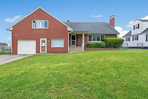 3161 Parkside Rd, Columbus, OH 43204