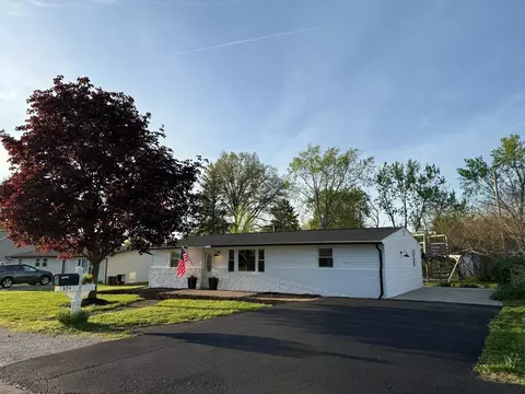 374 Green Ave, Groveport, OH 43125