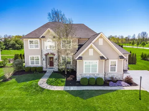 7282 New Albany Links Dr, New Albany, OH 43054