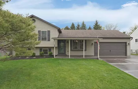 4347 Honeywood Ct, Columbus, OH 43228