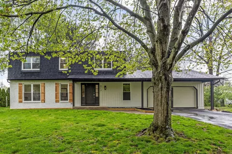 972 Conestoga Dr, Columbus, OH 43213