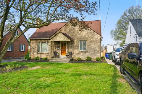 4825 Sharon Ave, Columbus, OH 43214