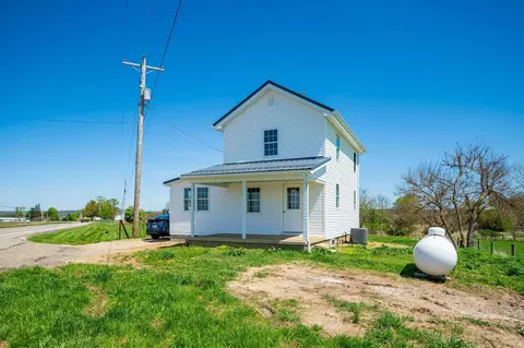 7810 Granville Rd, Mount Vernon, OH 43050