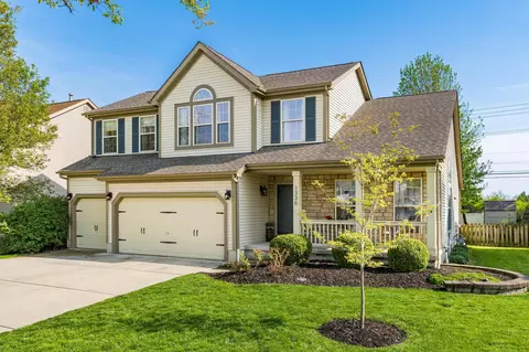 1336 Great Hunter Dr, Grove City, OH 43123