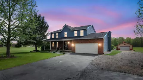 7652 Nichols Ln, Johnstown, OH 43031