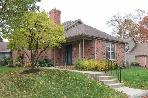 2788 Laurel Wind Blvd, Lewis Center, OH 43035