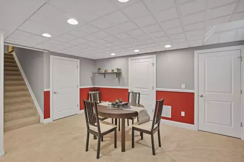 Dining - 6580 Dalmore Ln, Dublin, OH 43016 photo 6 of 6