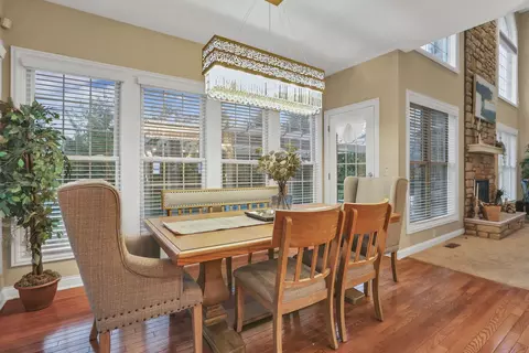 Dining - 6580 Dalmore Ln, Dublin, OH 43016 photo 1 of 6