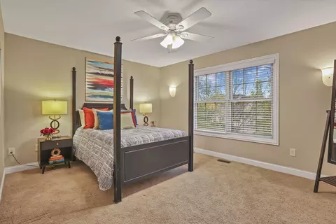Bedroom - 6580 Dalmore Ln, Dublin, OH 43016 photo 7 of 8
