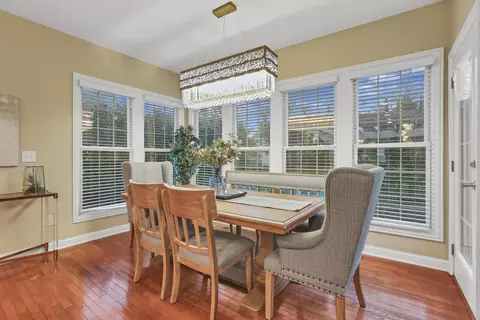Dining - 6580 Dalmore Ln, Dublin, OH 43016 photo 2 of 6