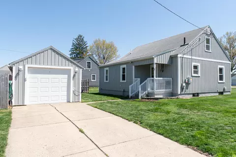 918 W Church St, Newark, OH 43055