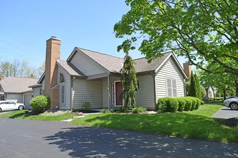 223 Deer Cross Ln, Powell, OH 43065