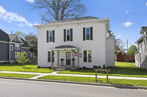 Exterior - 307 E Water St, Prospect, OH 43342 photo 3 of 10