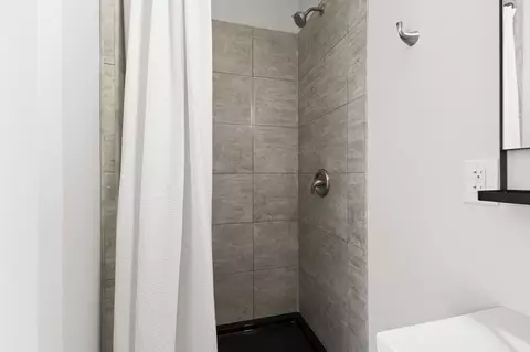 Bath - 307 E Water St, Prospect, OH 43342 photo 2 of 5