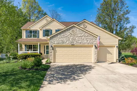 5551 Ainsley Dr, Westerville, OH 43082
